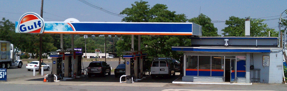 Gaeta Gulf Gas Station, Route 1, North Bound